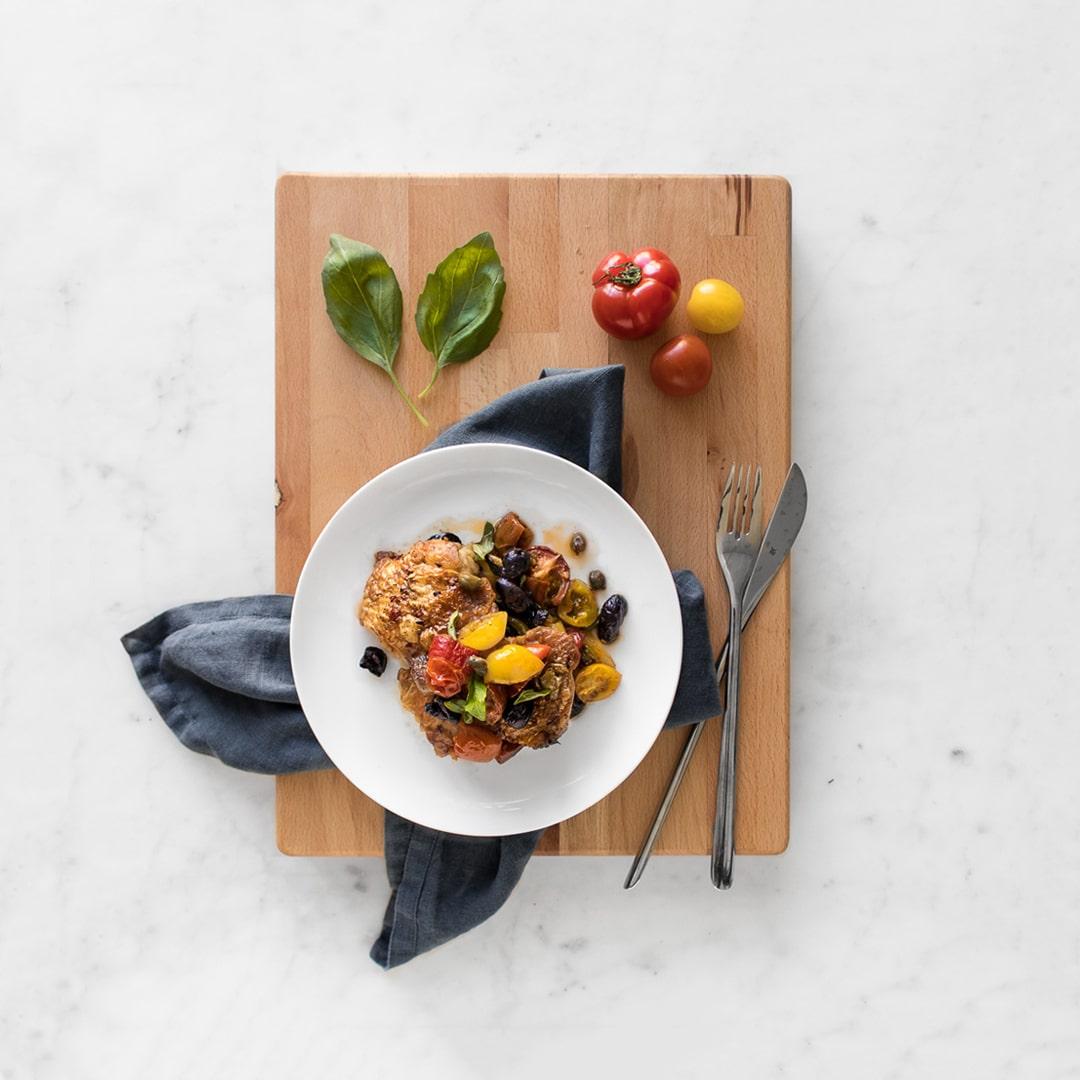 Crispy Skillet Chicken Puttanesca