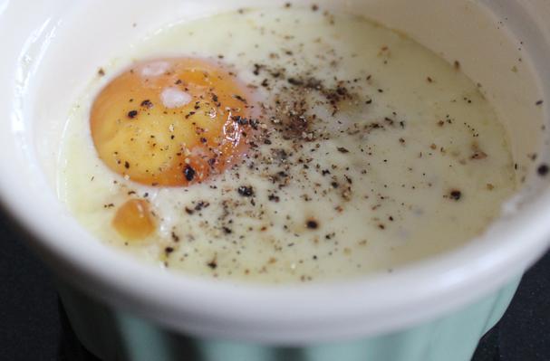 Baked Eggs With Salmon and Cheddar