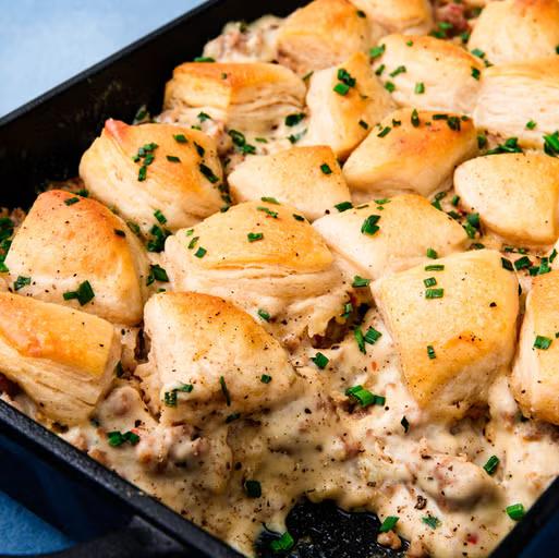 Biscuits & Gravy Bake
