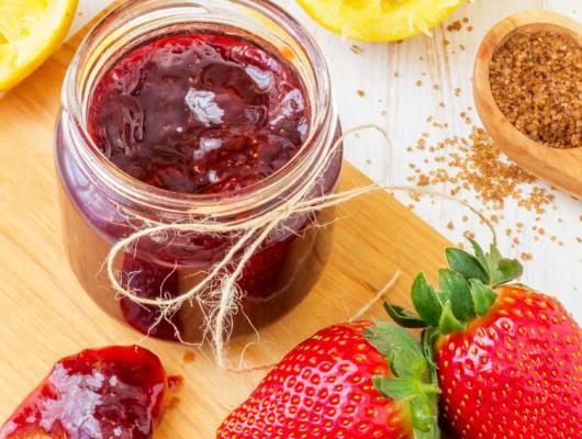 Homemade Strawberry Jam without Pectin