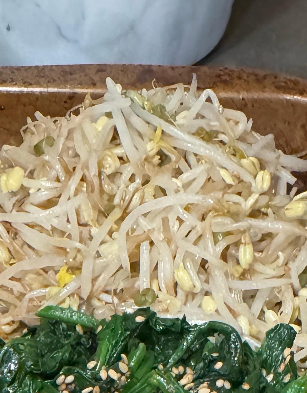 Quick Korean Style Beansprouts