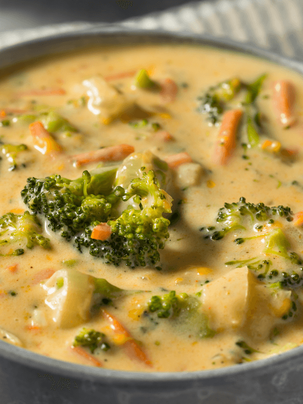 Macaroni and Cheese Soup with Broccoli