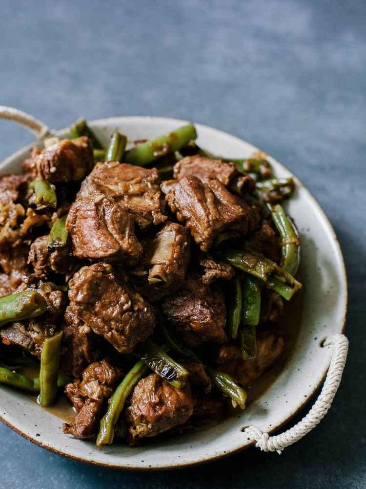 Pork Ribs & Green Bean Stew (排骨炖豆角)