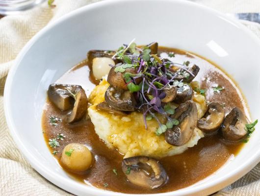 Vegetarian Bourguignon - A Spin to a French Classic