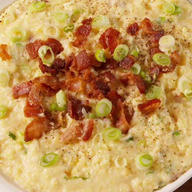 Loaded Slow-Cooker Grits