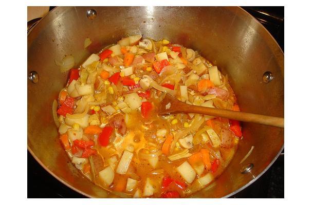 Menestra (Spanish Vegetable Stew)