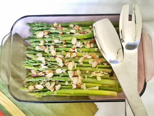 Lemony Asparagus with Almonds