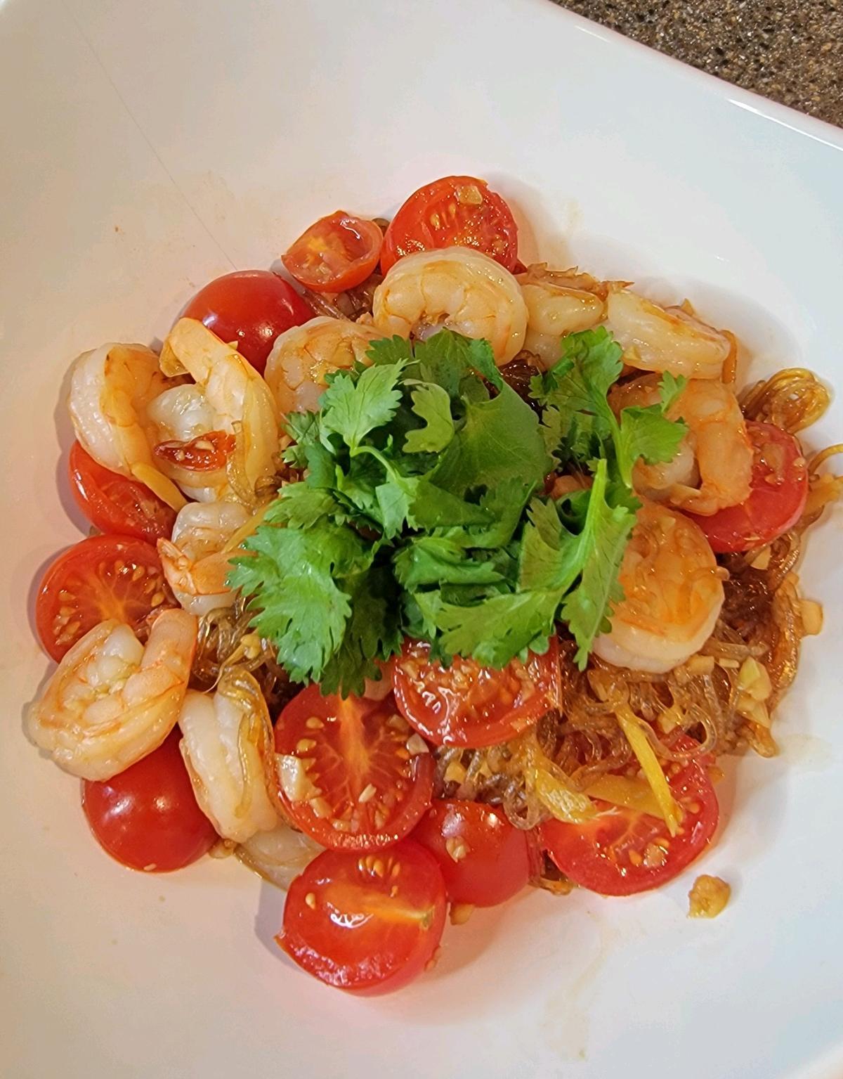 Shrimps, Tomatoes, and Vermicelli in Garlic Chili Sauce