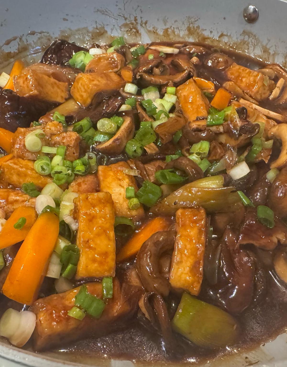 Mushroom and Tofu Clay Pot