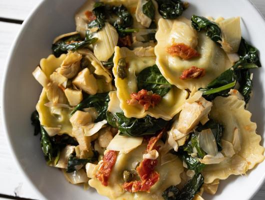 Ravioli, Artichokes Hearts, Capers, Sun-Dried Tomatoes, Spinach
