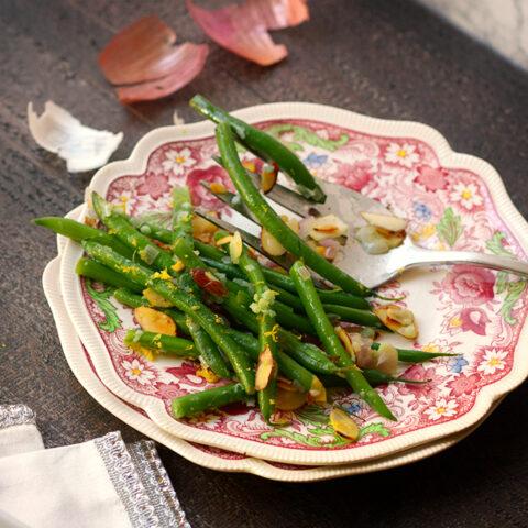 Green Beans Almondine (Amandine)