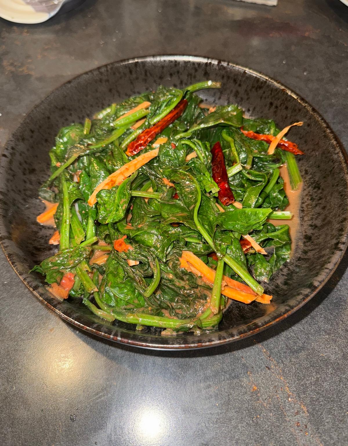 Stir-fried Spinach with Fermanted Tofu