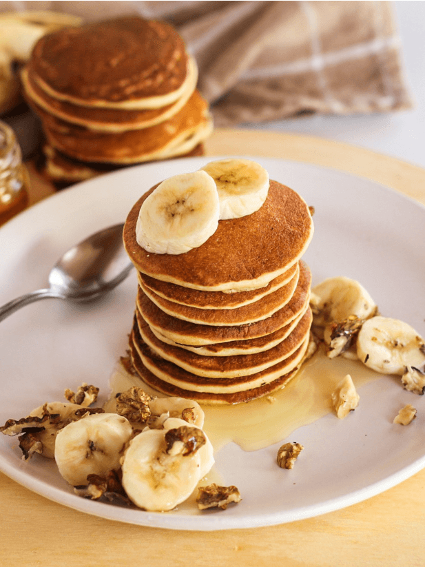 Healthy Banana Oatmeal Pancakes