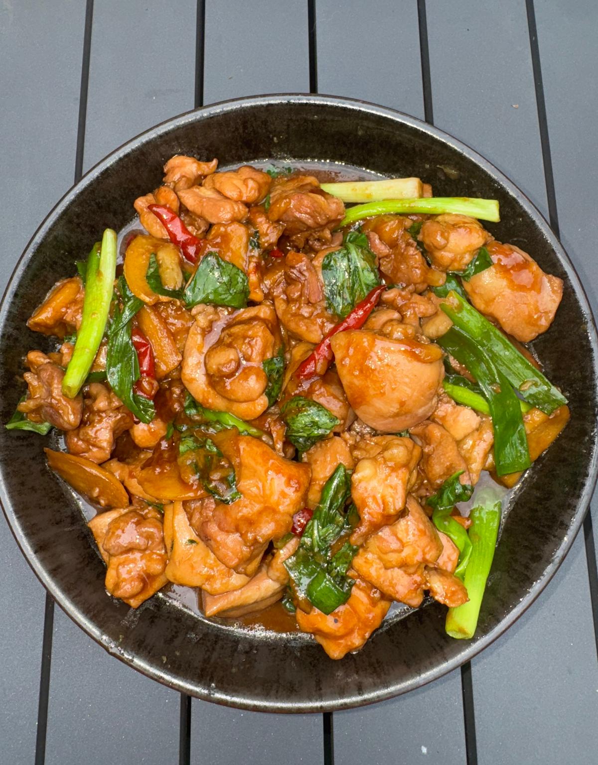 Taiwanese 3 Cup Chicken