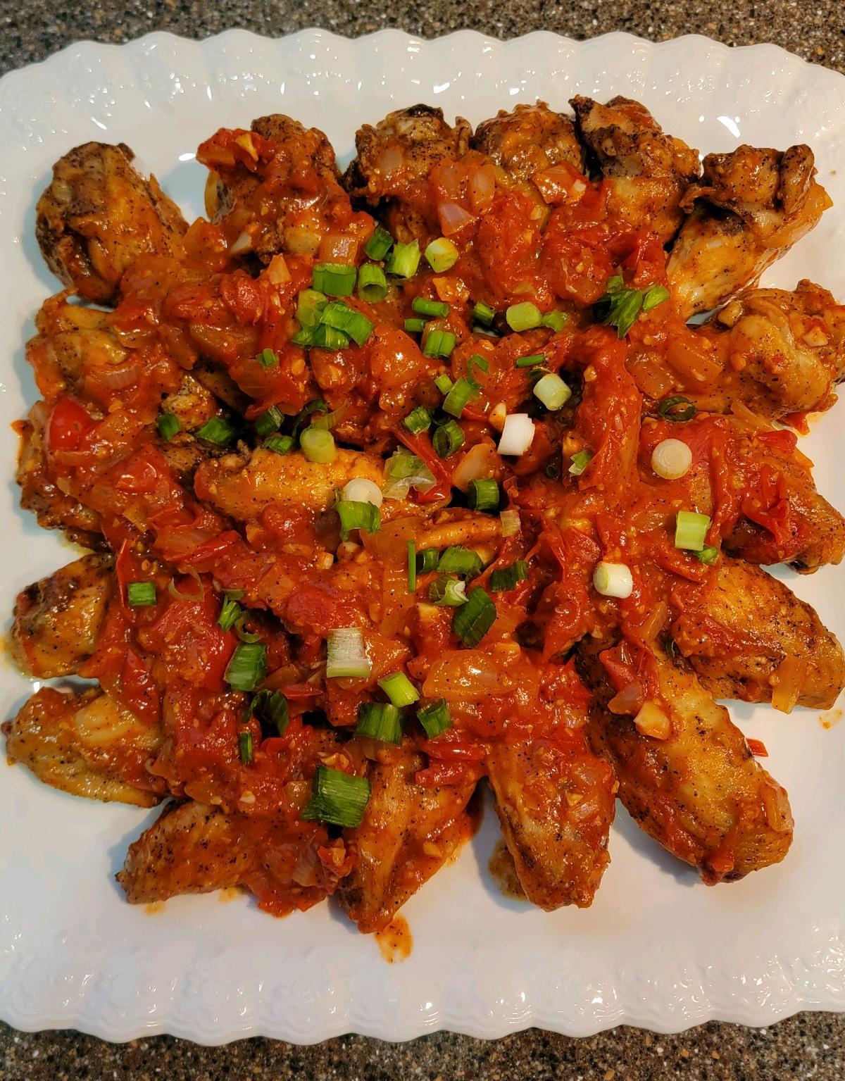 Chicken Wings with Tomato Sauce