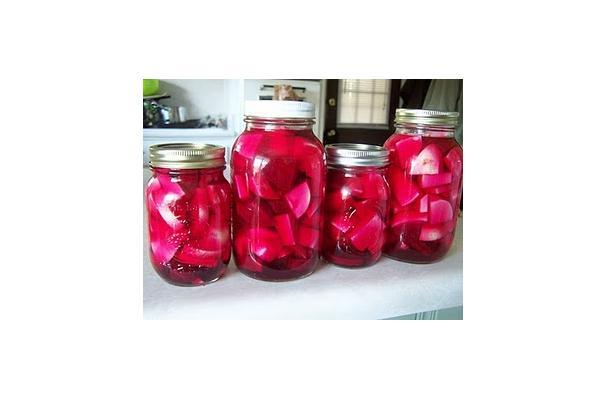 Iraqi Style Turnip and Beet Pickles - Shalgham Wa Shwandar