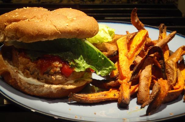 Turkey Burgers With Spicy Sweet Potato Fries