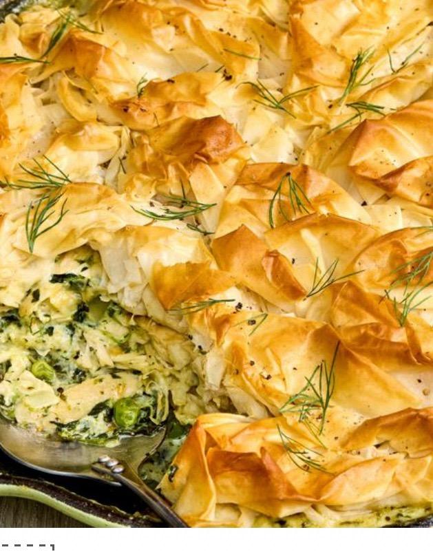 Skillet Spanakopita Chicken Pot Pie